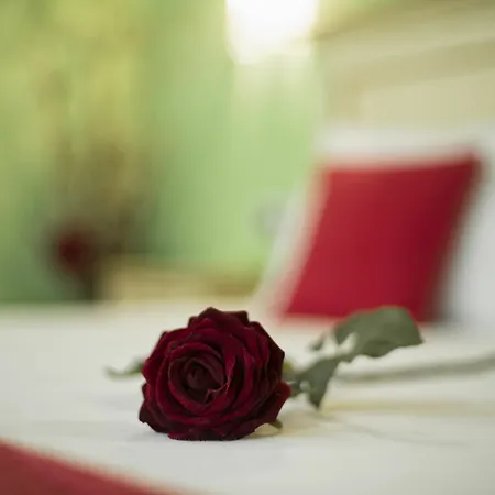 Navona Tower Relais 2*