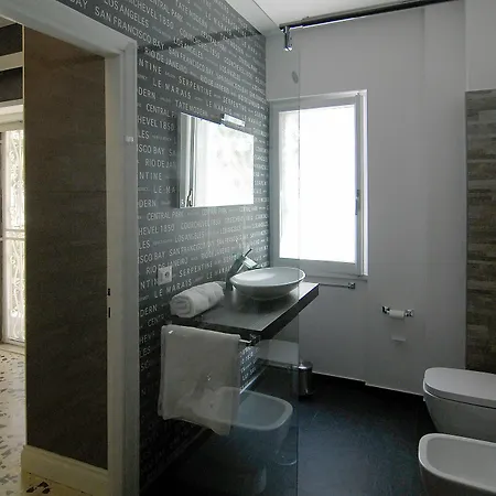 Tiburtina Garden Bed & Breakfast