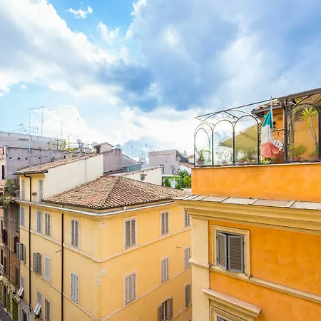 Monti Colors Rome