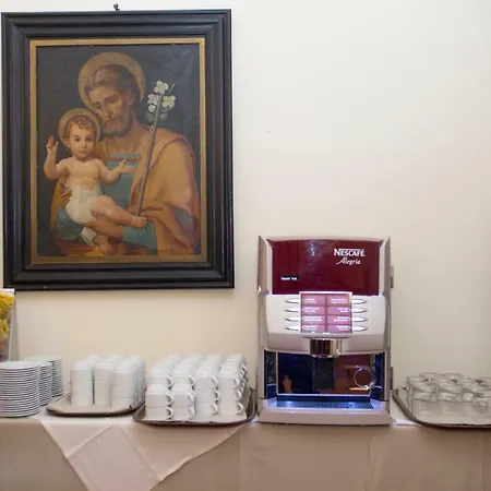Domus Sessoriana Nocleg ze śniadaniem Rzym