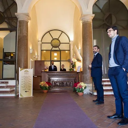 Domus Sessoriana 3*