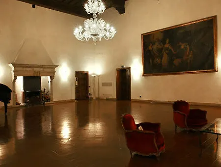 Columbus Hotel 4*