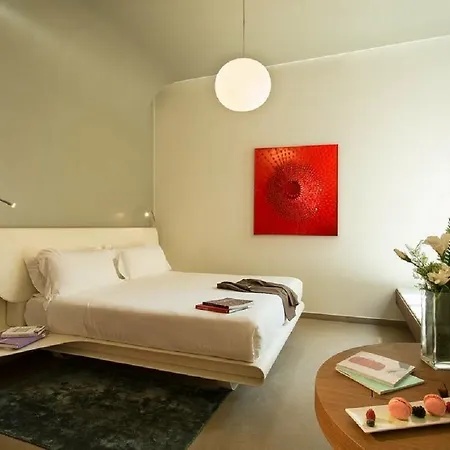 Palazzo Montemartini Rome, A Radisson Collection Rome