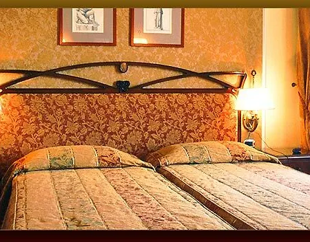 Morgagni 4* Rome