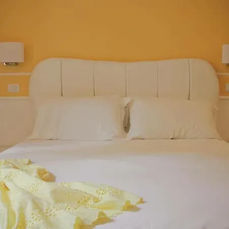 Trevi Aparthotel