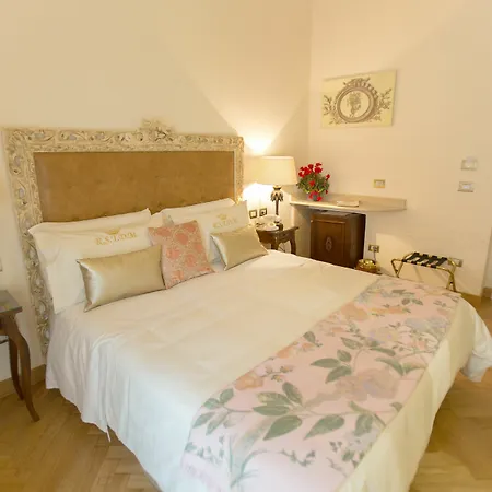 Royal Trinita Dei Monti 4* Rom
