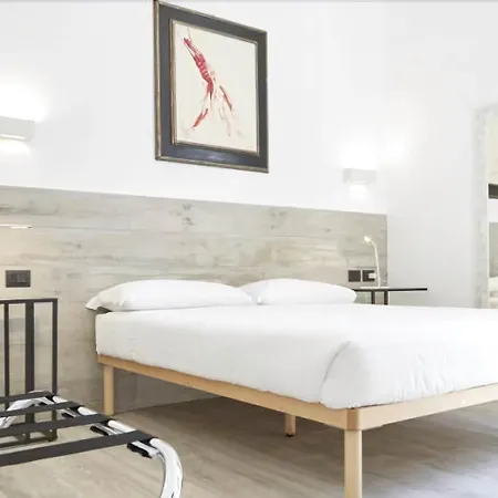 Raffaela's & Vatican Guest house