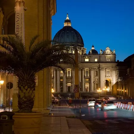 Palazzo Cardinal Cesi 4* רומא