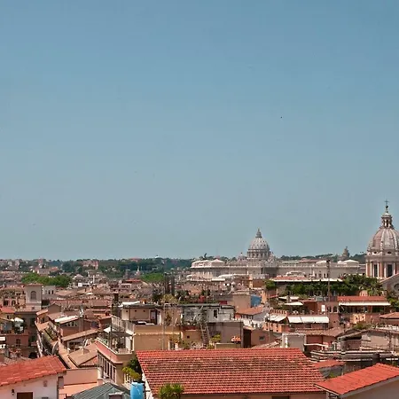 Scalinata Di Spagna 3* רומא