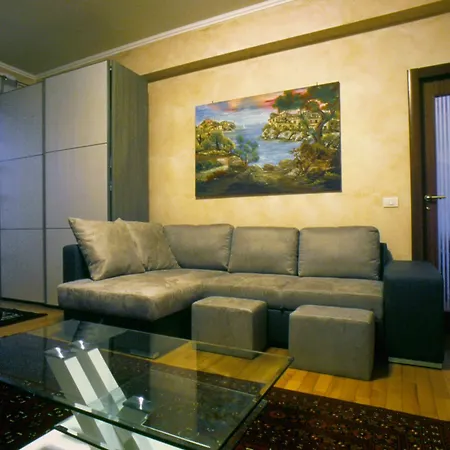 Apartamento Corso Francia *