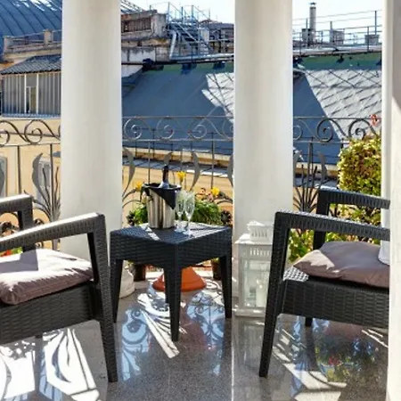 Hotel Dharma Luxury