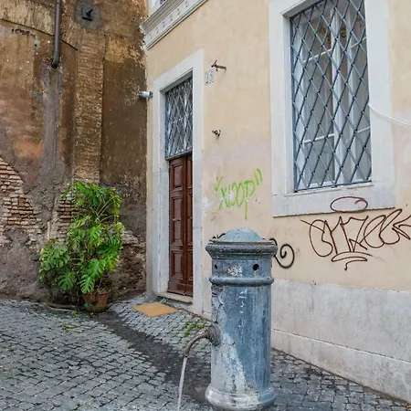 Casa Olmata * Rome