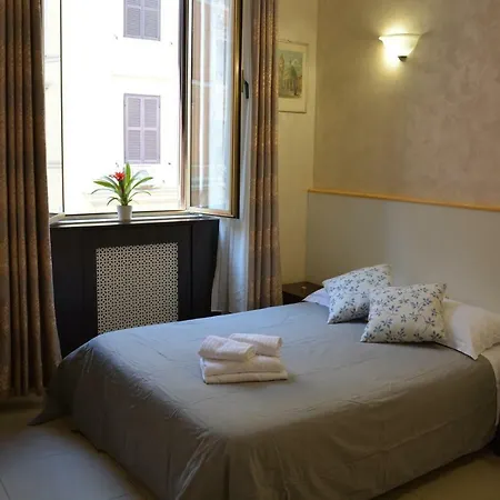 Carina Guest house
