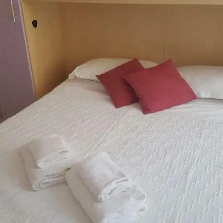 Bed & Breakfast Halyna *