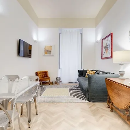 Apartment Valadier 36 *