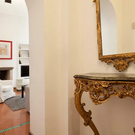 Via Giulia Beautiful Historic Centre Apartamento *