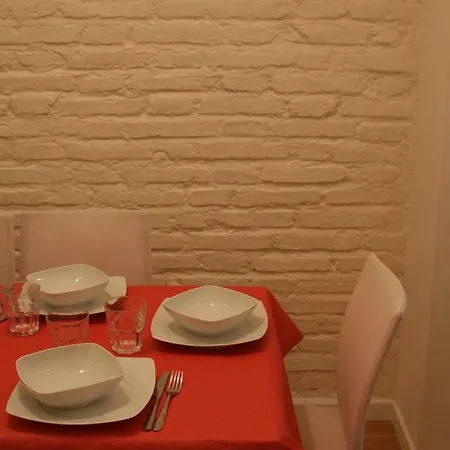 Apartment Wellnessinnrome Shortlet *