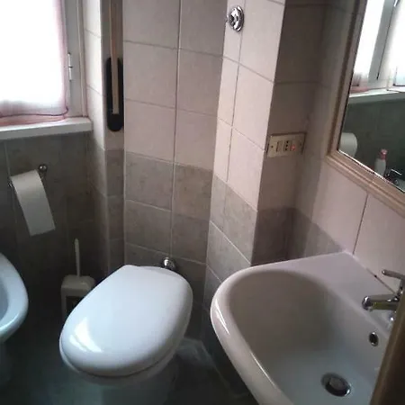 Apartment Appartamento Roma *