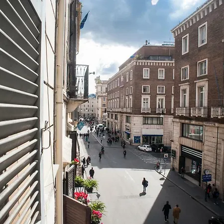 Santa Cecilia In Via Del Corso Apartment