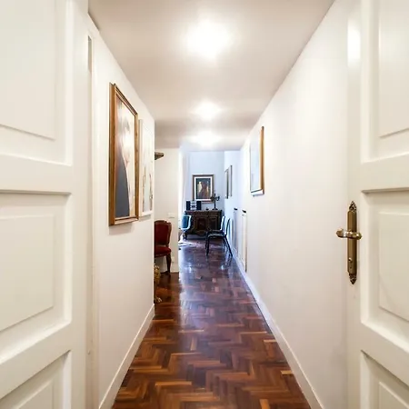 Apartment Santa Cecilia In Via Del Corso Rome