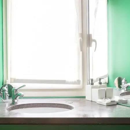 Ginnasi Palace Penthouse * Rome