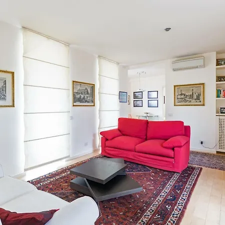 Ginnasi Palace Penthouse * Rome