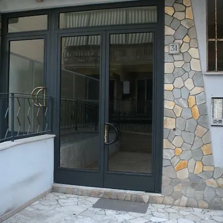 Bed & Breakfast Cornelia Relais 2*