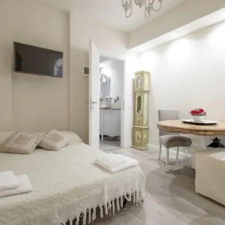 Borgo Pio 66 * Rome