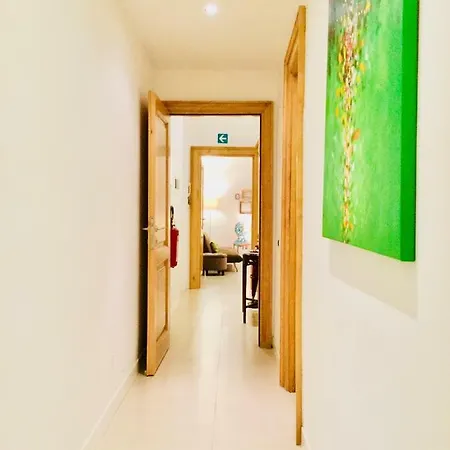 Apartment Festina Lente