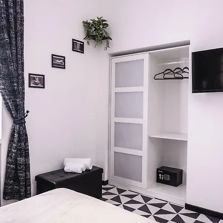 Fidelis Guest house 2*