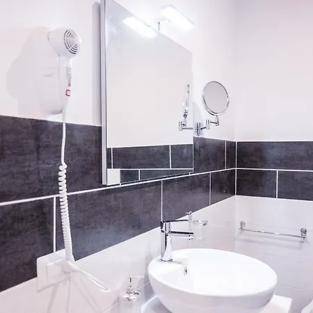 Fidelis Guest house
