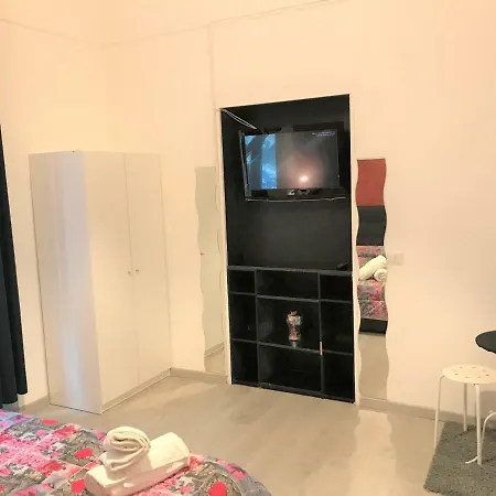 Paradisio Bed & Breakfast 3*