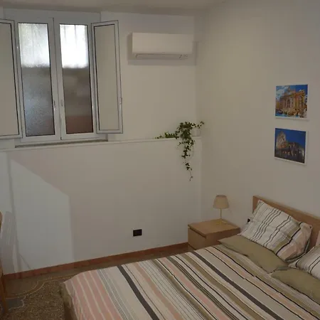 Apartment Silvestri Rome