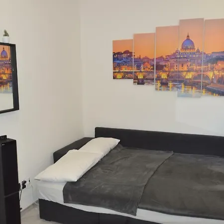 Apartment Silvestri Rome