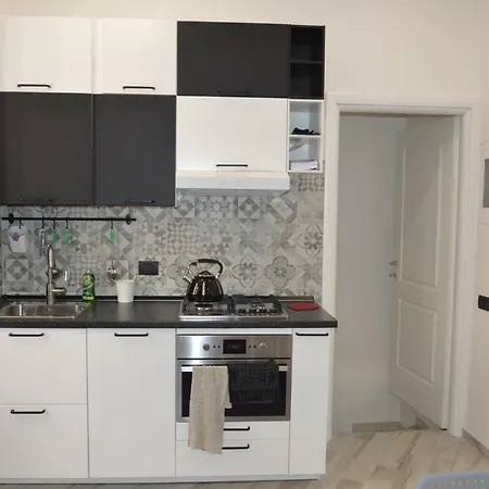 Apartment Silvestri Rome