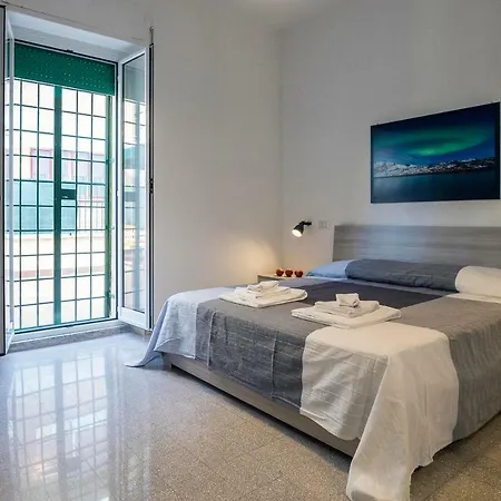 Jhhit Tuscolana 03 With Terrace Apartment