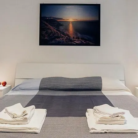 Jhhit Tuscolana 03 With Terrace Apartment Rome