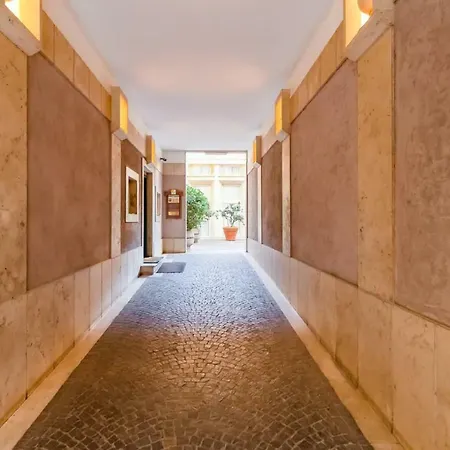 Elical Luxury Apartment