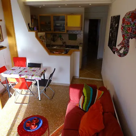 Apartment Casa Valeria Metro B1