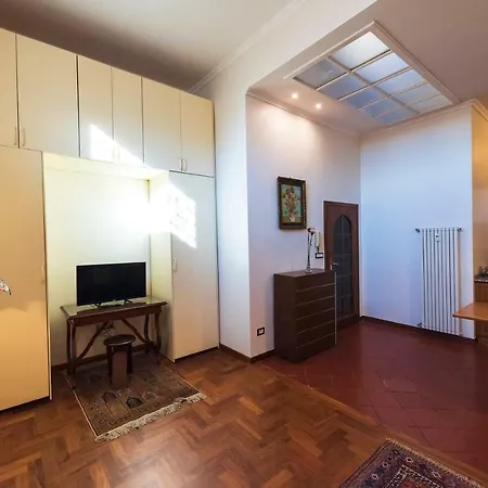 Toberto Apartment