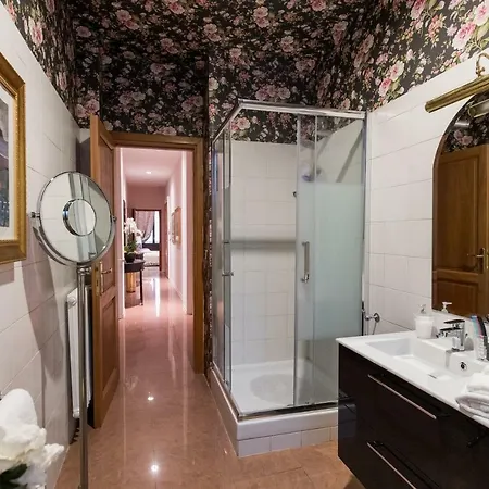 Greta's In Apartment Rome