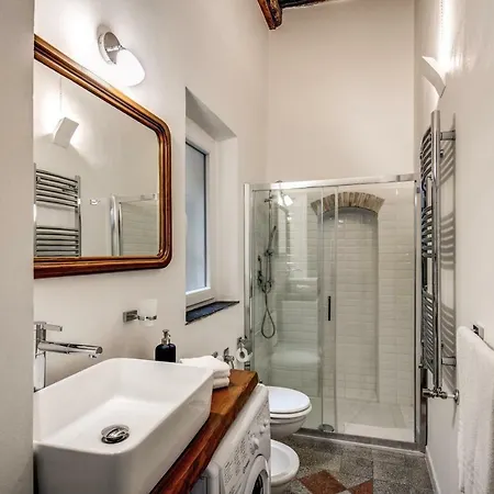 Appartamento Farnese House In *