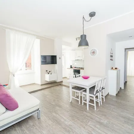Ponte Lungo Apartamento *