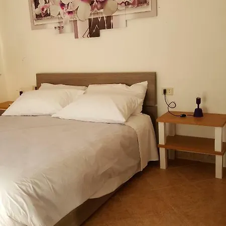 Borgo Dei Centurione Affittacamere