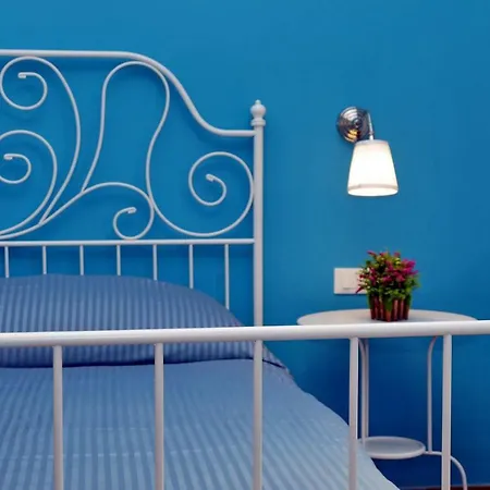 Domus Ponte Milvio Guest house Rome