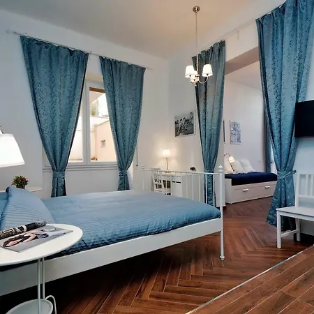 Domus Ponte Milvio Guest house