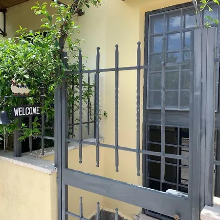 A Casa Di Elly Apartment *