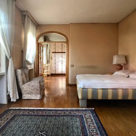 Alliata Bronner Villa Rome