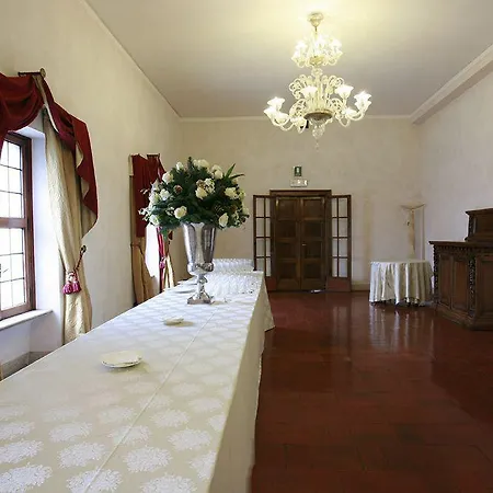 Columbus Hotel