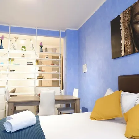 The Blue Strawberry House In San Giovanni Apartment *